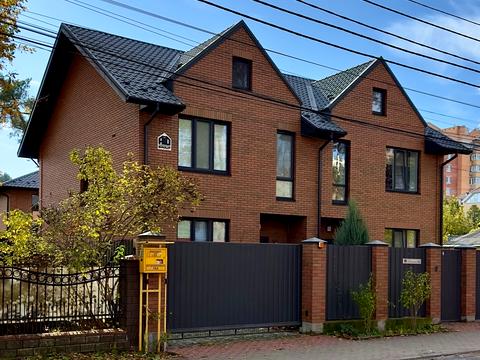 дом по адресу Сімʼї Шкарівських ул., 18 а