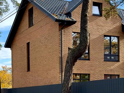 дом по адресу Сімʼї Шкарівських ул., 18 а