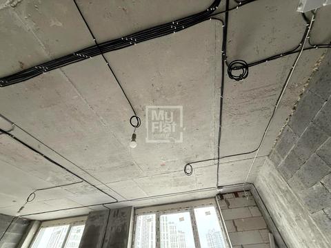 квартира за адресою Олександра Олеся вул., 27а