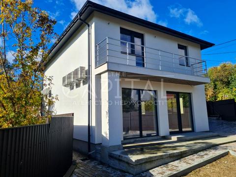 дом по адресу Лазурна