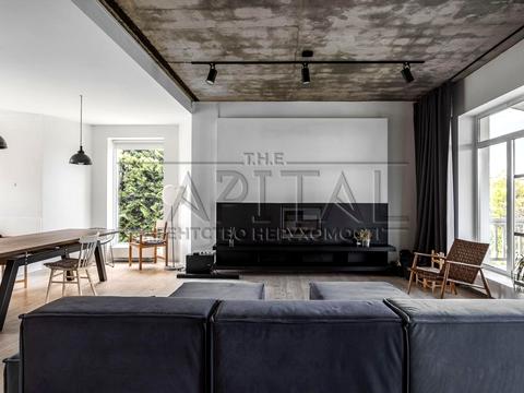 будинок за адресою Вишнева вул.