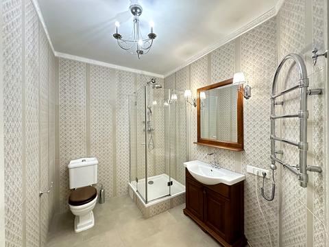 квартира за адресою Дніпровська набережна вул., 1-А