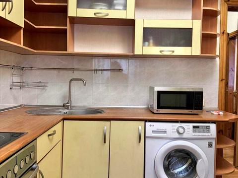 квартира за адресою Саперно-Слобідська вул., 8