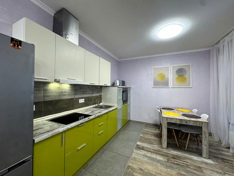 квартира за адресою Зарічна вул., 1-В