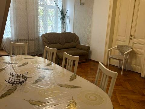 квартира по адресу Меретина ул., 5