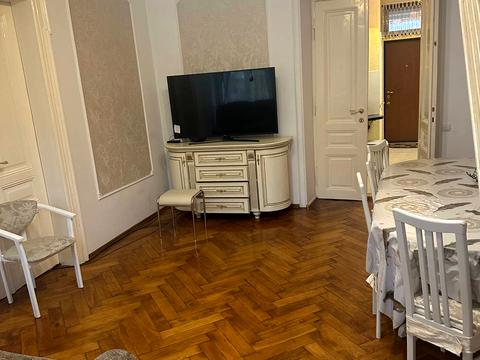 квартира по адресу Меретина ул., 5