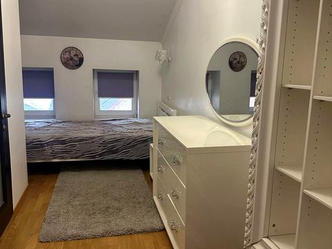 квартира по адресу Меретина ул., 5