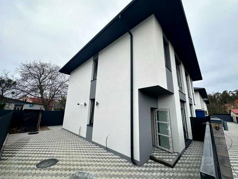 будинок за адресою Івана Багряного вул.