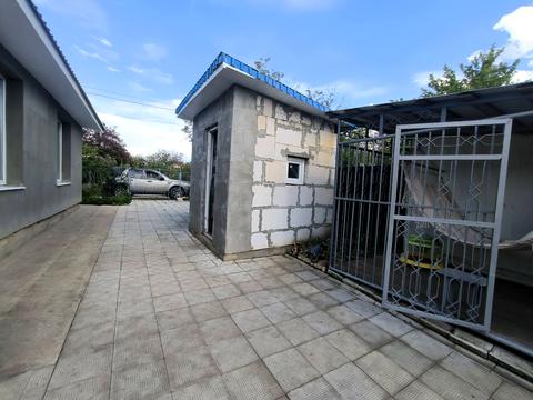 будинок за адресою смт. Великодолинське, 16 линия, 3