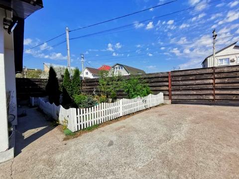 будинок за адресою Вишнева вул.