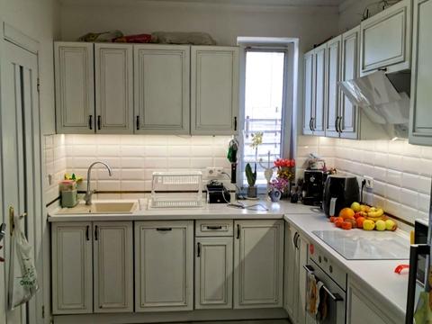 будинок за адресою Вишнева вул.