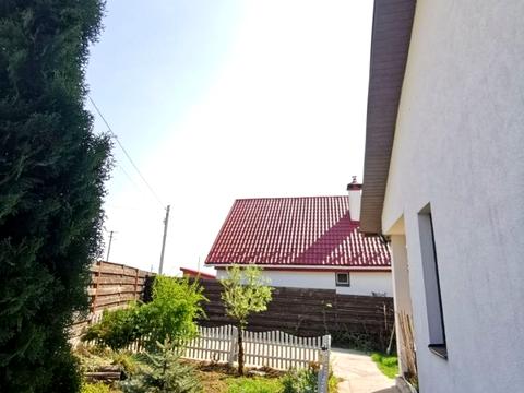 будинок за адресою Вишнева вул.