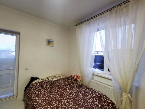 будинок за адресою Вишнева вул.