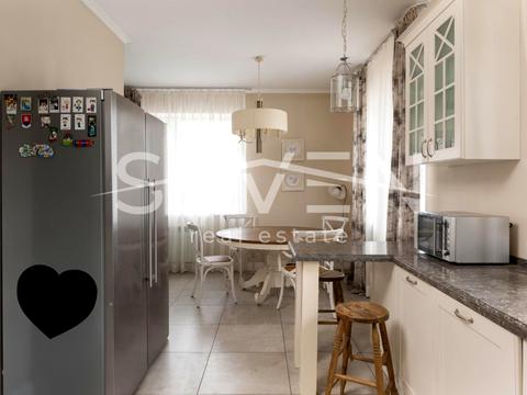 будинок за адресою вул. Орхідейна, 5