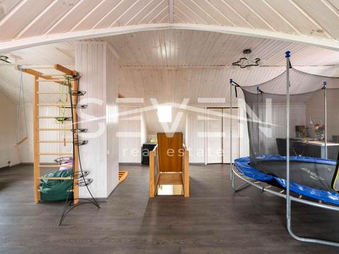 будинок за адресою вул. Орхідейна, 5