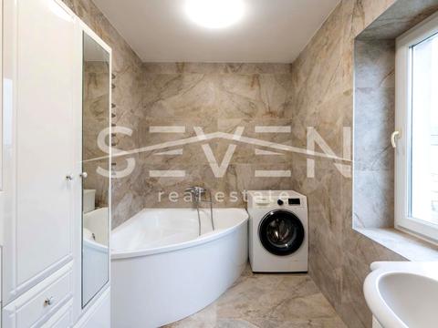 будинок за адресою вул. Орхідейна, 5