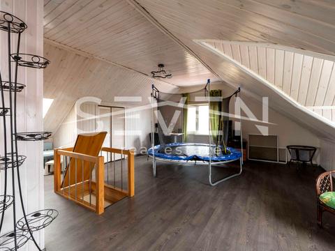 будинок за адресою вул. Орхідейна, 5