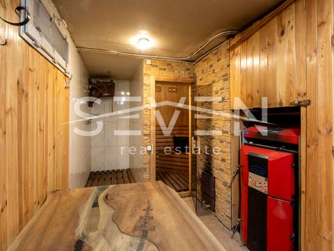 будинок за адресою вул. Орхідейна, 5