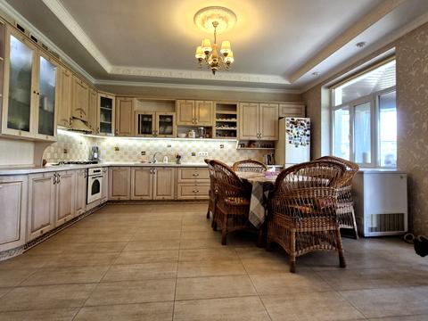 будинок за адресою Старицького