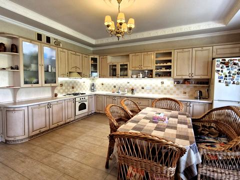 будинок за адресою Старицького