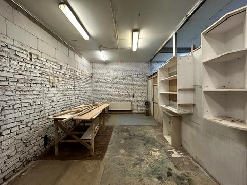 коммерческая по адресу Івана Сірка ул., 8