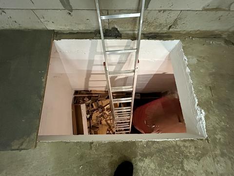 коммерческая по адресу Івана Сірка ул., 8