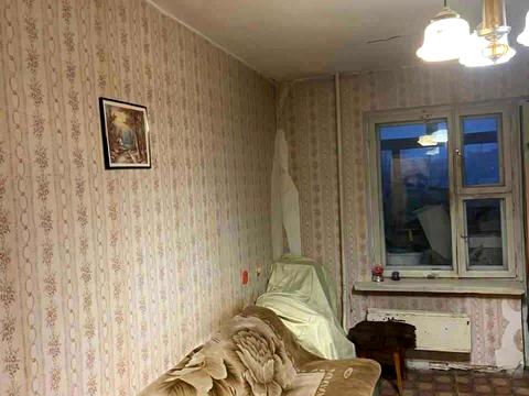 квартира за адресою Автозаводська вул., 93