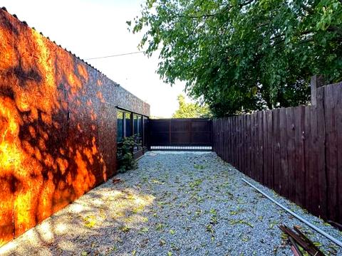 будинок за адресою Колійна вул. (Вороніна), 141