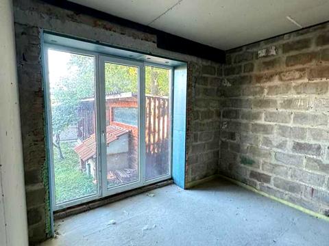 будинок за адресою Колійна вул. (Вороніна), 141