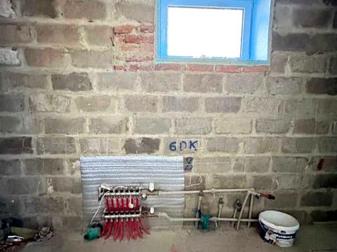 будинок за адресою Колійна вул. (Вороніна), 141