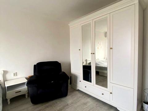 квартира за адресою Академіка Кіпріанова вул., 4