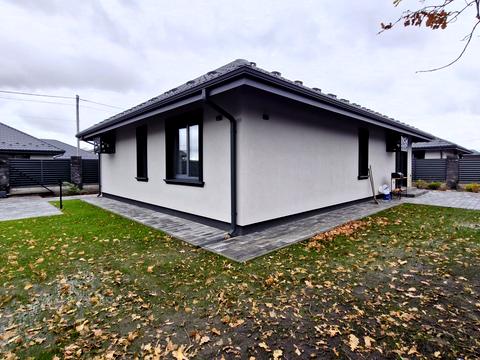 будинок за адресою Успішна