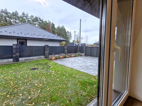 будинок за адресою Успішна