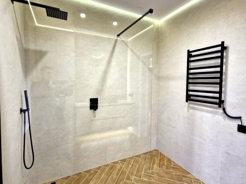 будинок за адресою Успішна