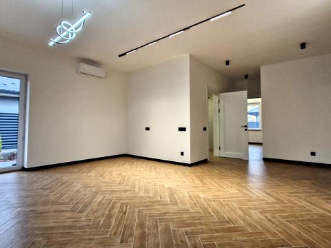 будинок за адресою Успішна