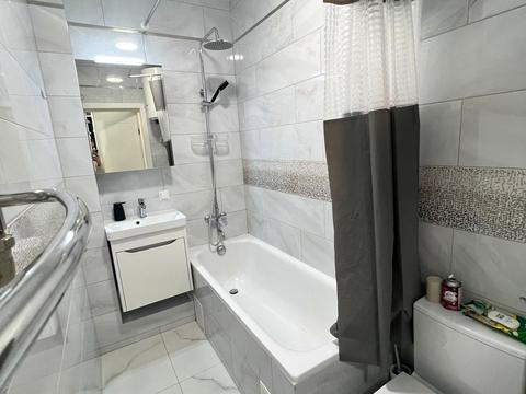 квартира по адресу Осенняя ул., 59