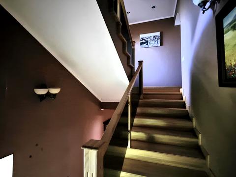 будинок за адресою Вишнева вул.