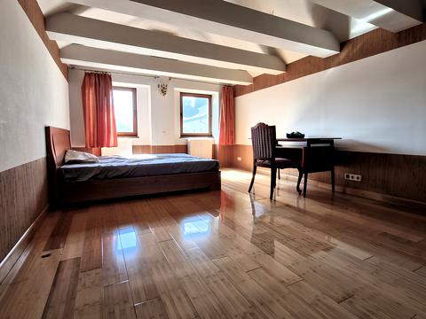 будинок за адресою Вишнева вул.