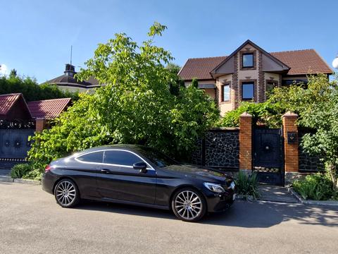 будинок за адресою Вишнева вул.