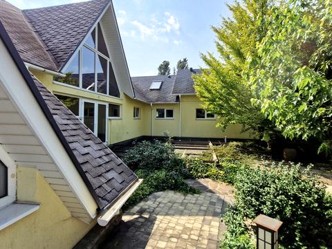 дом по адресу Лісова