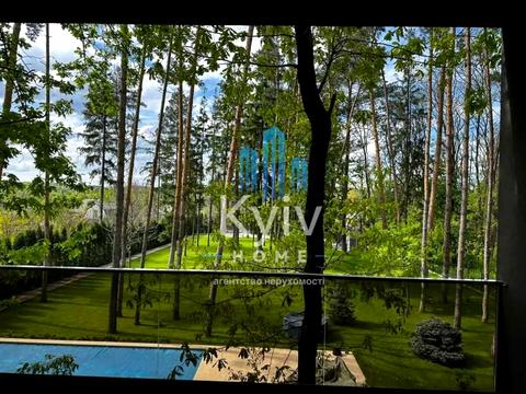 будинок за адресою Першотравнева вул.