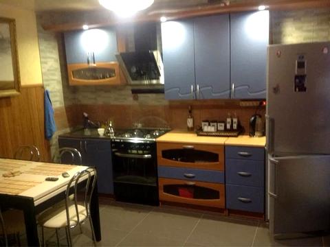 будинок за адресою Героїв Крут вул., 15