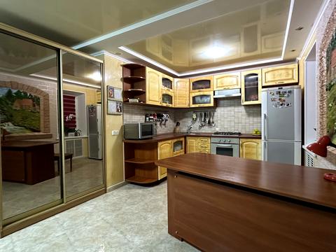 квартира за адресою Лікарняна вул., 3/1