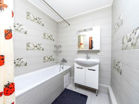 квартира за адресою Софії Русової вул., 7