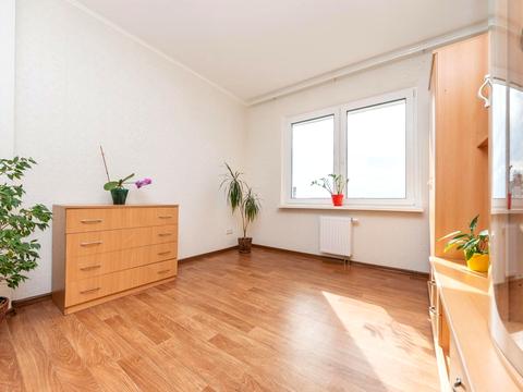 квартира за адресою Софії Русової вул., 7