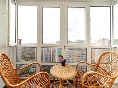 квартира за адресою Софії Русової вул., 7