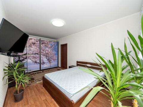 квартира за адресою Софії Русової вул., 7