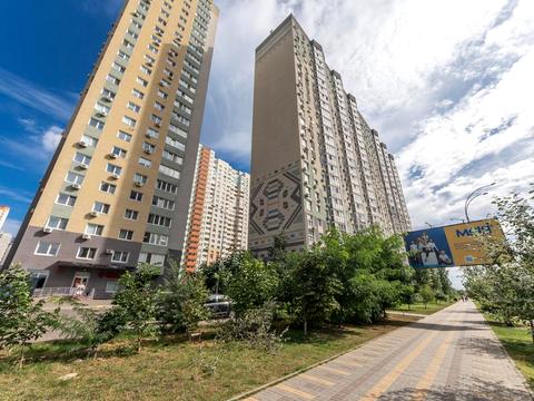 квартира за адресою Софії Русової вул., 7