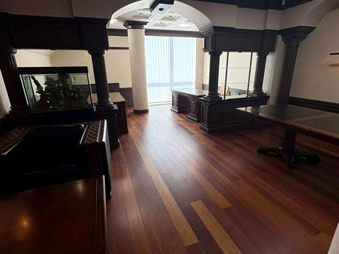 коммерческая по адресу Хрестовый пер. (Николая Гайцана ул.), 2