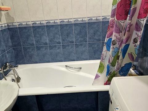 квартира за адресою Осіння вул., 13-Б